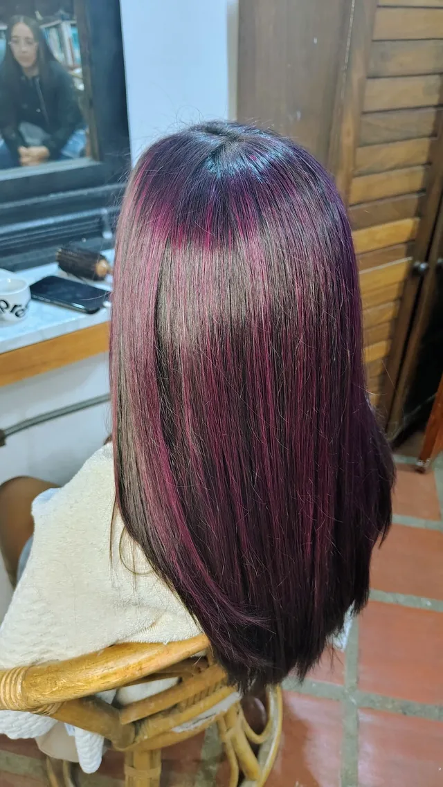 Mechas de color violeta 💜